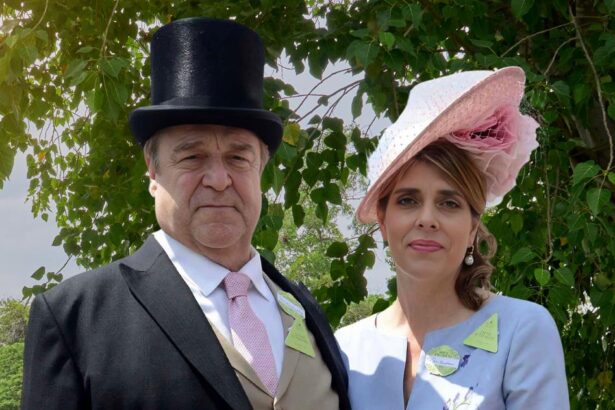 cheryl hines | осветници крај игре | the big lebowski actors | blk water