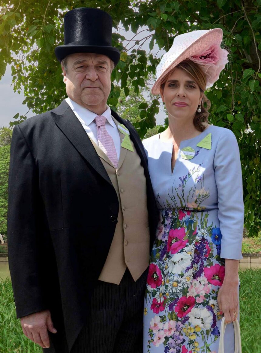 cheryl hines | осветници крај игре | the big lebowski actors | blk water