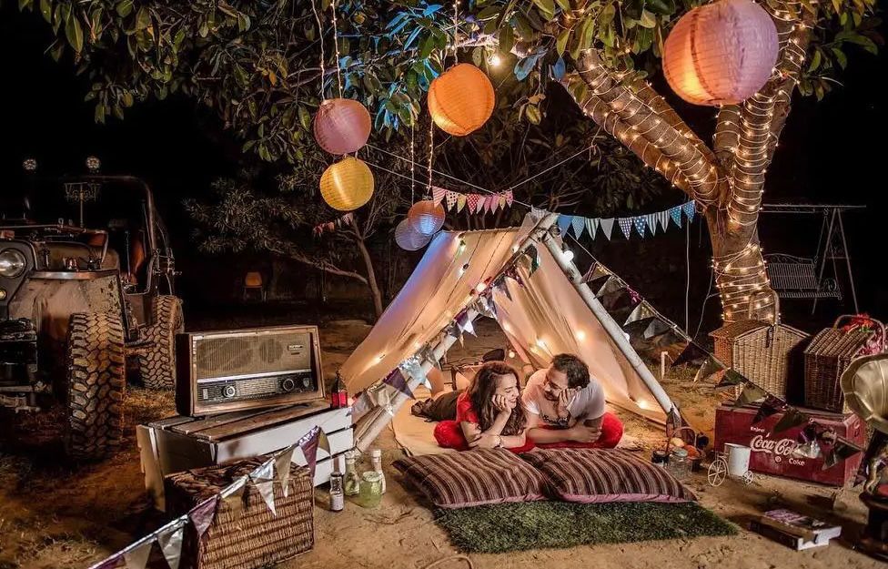 wynonna judd performance reactions | ha style | karen read update | pearl necklace meaning